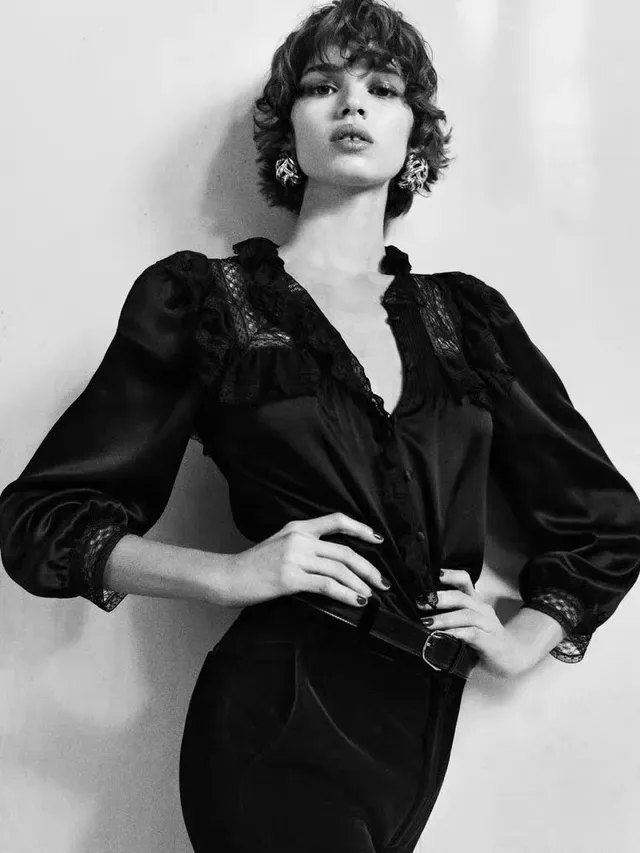 Saint Laurent Boucles d'oreilles chaîne tissée dorée 3