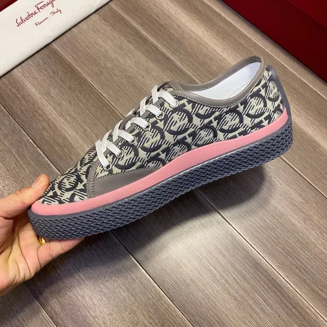 Salvatore Ferragamo Tênis canvas com impressão monograma low-top 4