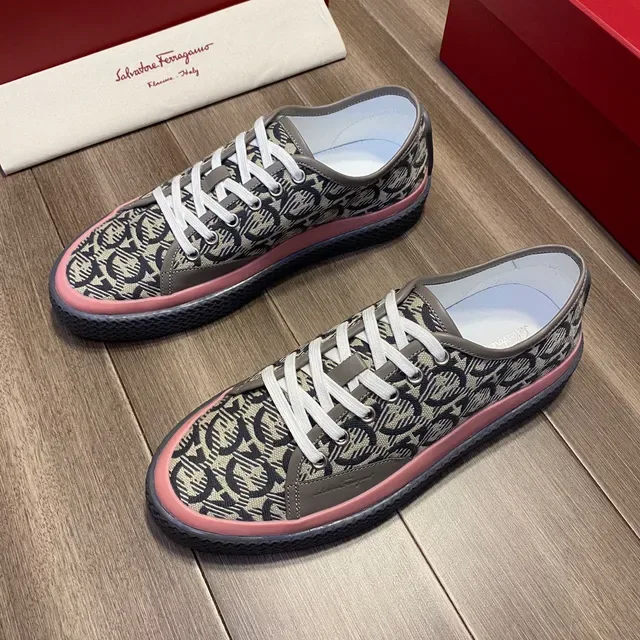 Salvatore Ferragamo Tênis canvas com impressão monograma low-top 9