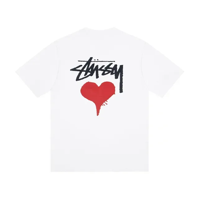 T-shirt Stussy à motif cœur 3