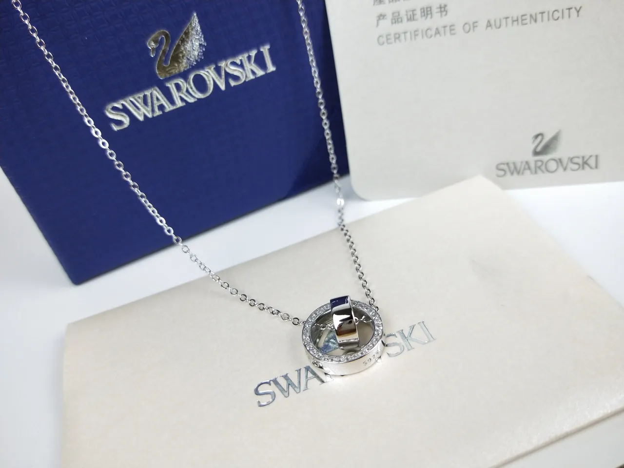 Swarovski Collar con Colgante de Cristal Circular Pavé Rotatorio 6