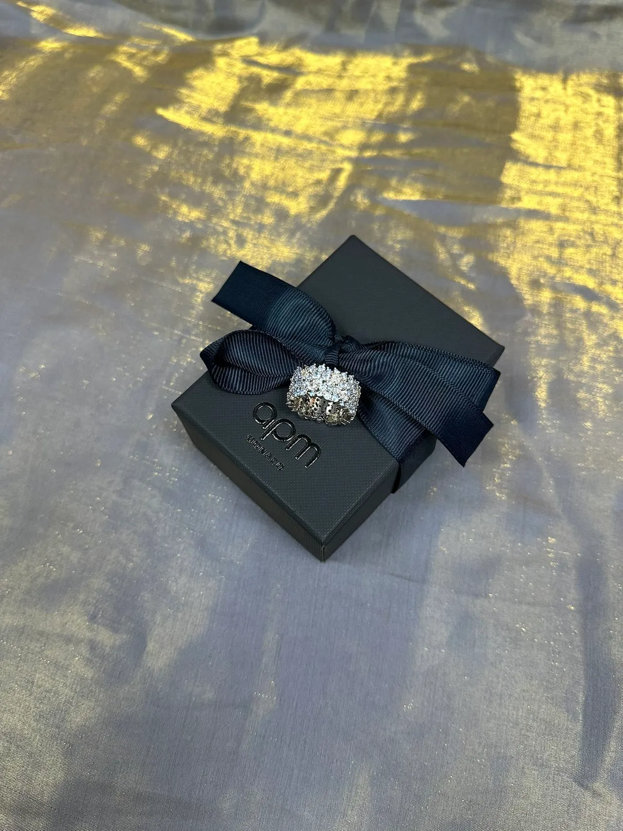 Tiffany & Co. 多排 Pavé 钻石宽带戒指 7