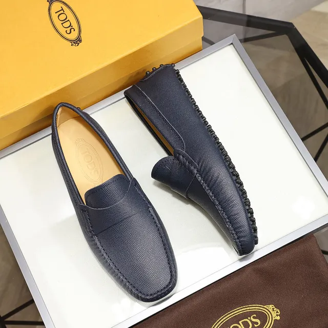Tod's Gommino Navy Beige Pebbled Leather Penny Strap Loafer 9