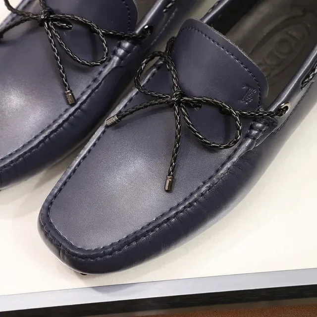 Tod's Loafer Navy Black Leather Braided Rope Bow Loafer 6