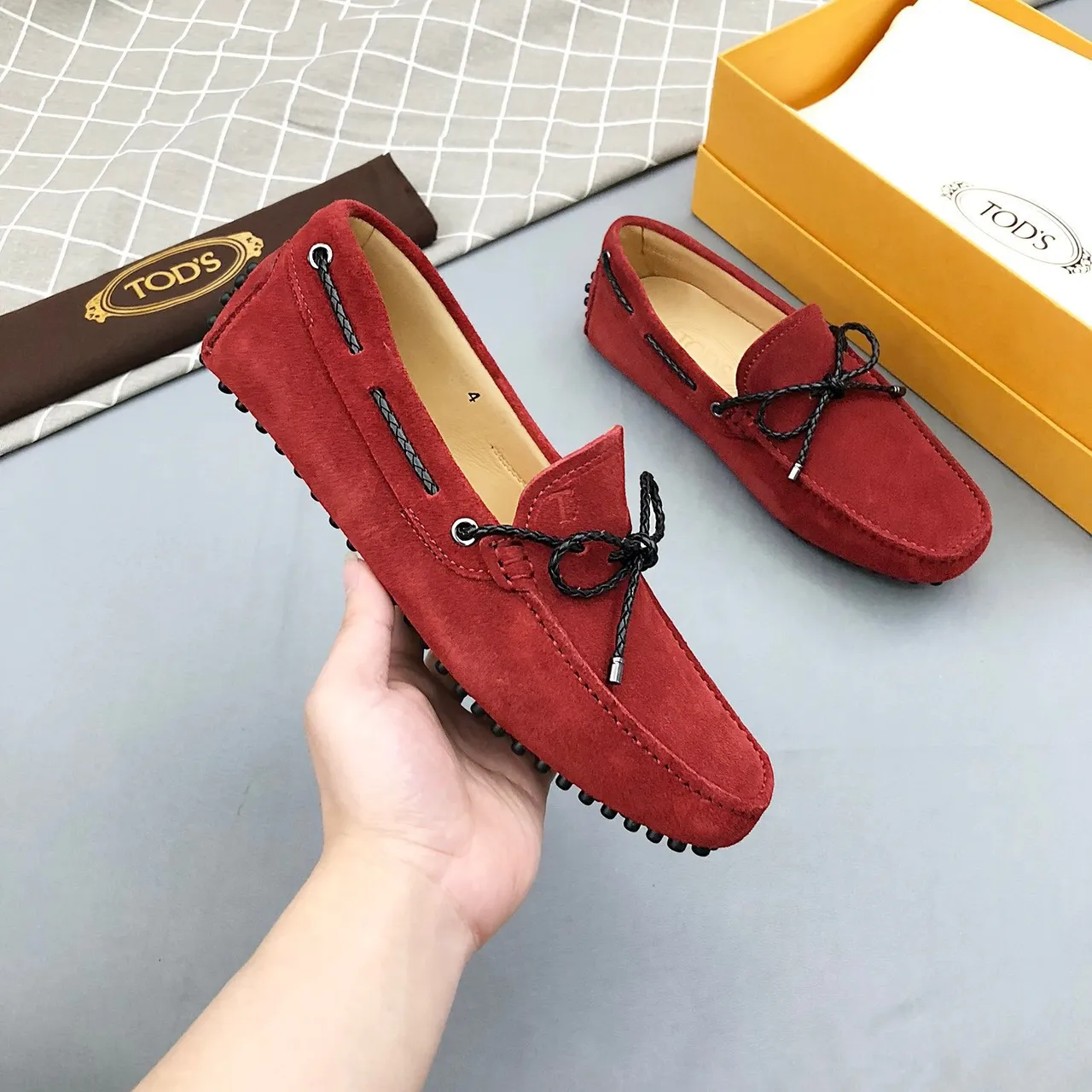 Tod's Rope Bow Loafer Red Black Suede Upper Detail Loafer 3