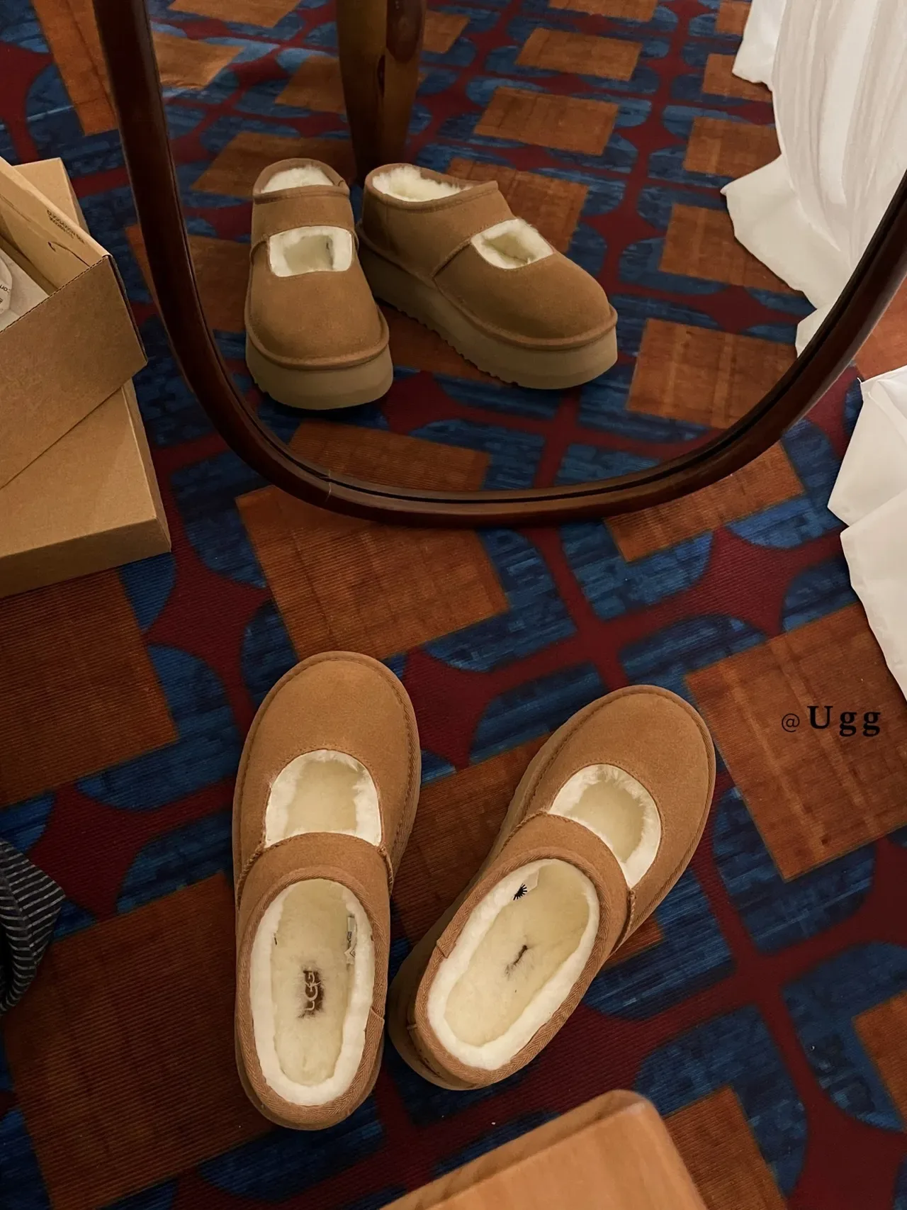 UGG 棕米色 麂皮 羊毛里 玛丽珍鞋 2