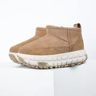 UGG 棕白麂皮鞋面模制平台底雪靴