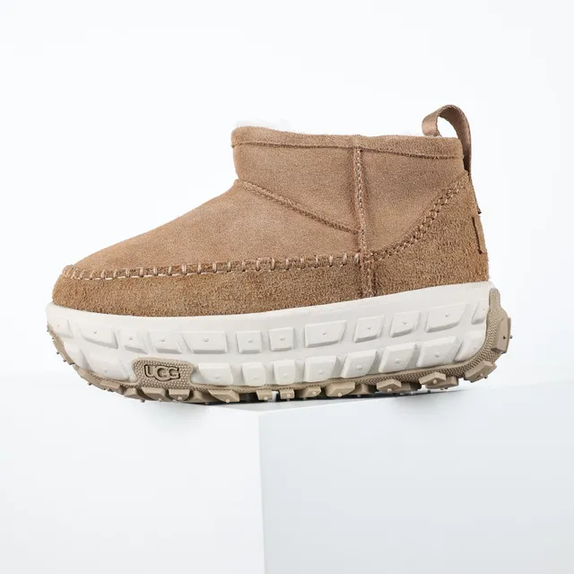UGG Brown White Suede Upper Molded Platform Sole Snow Boots 9