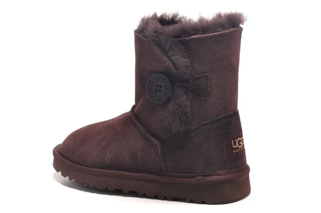 UGG Bottines Classiques Courtes Marron Daim Doublées Mouton 4