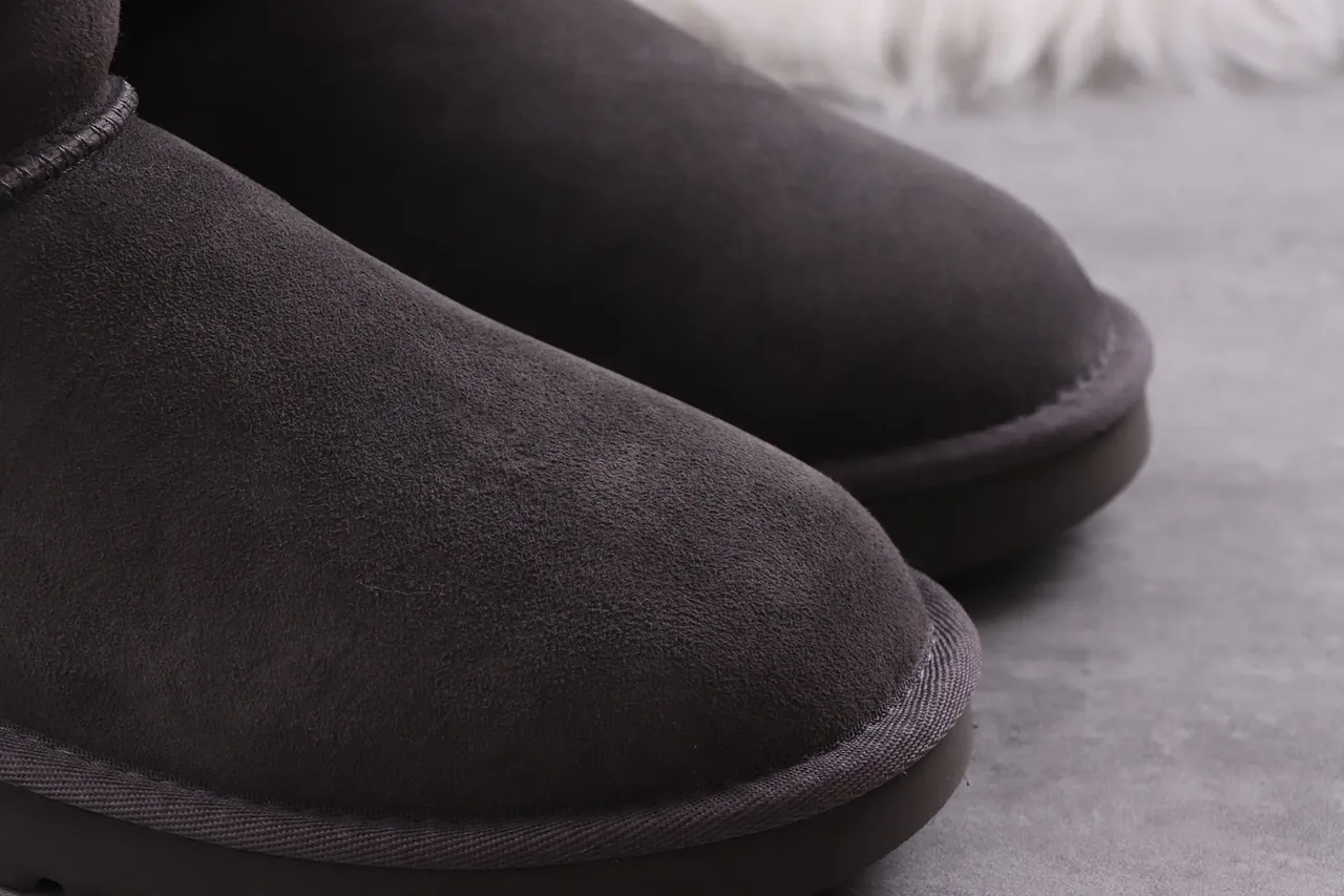 UGG Classic Tall Charcoal Gray Suede Knee Boots 6