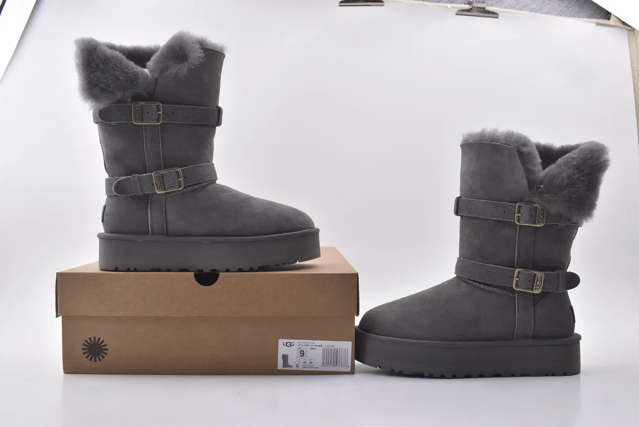 UGG 双扣羊毛里灰色雪靴 6
