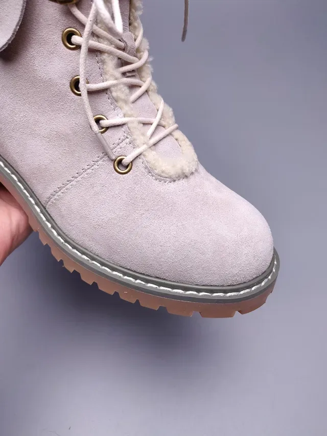 UGG Bottine de Cheville en Daim avec Doublure Shearling et Lacets 2