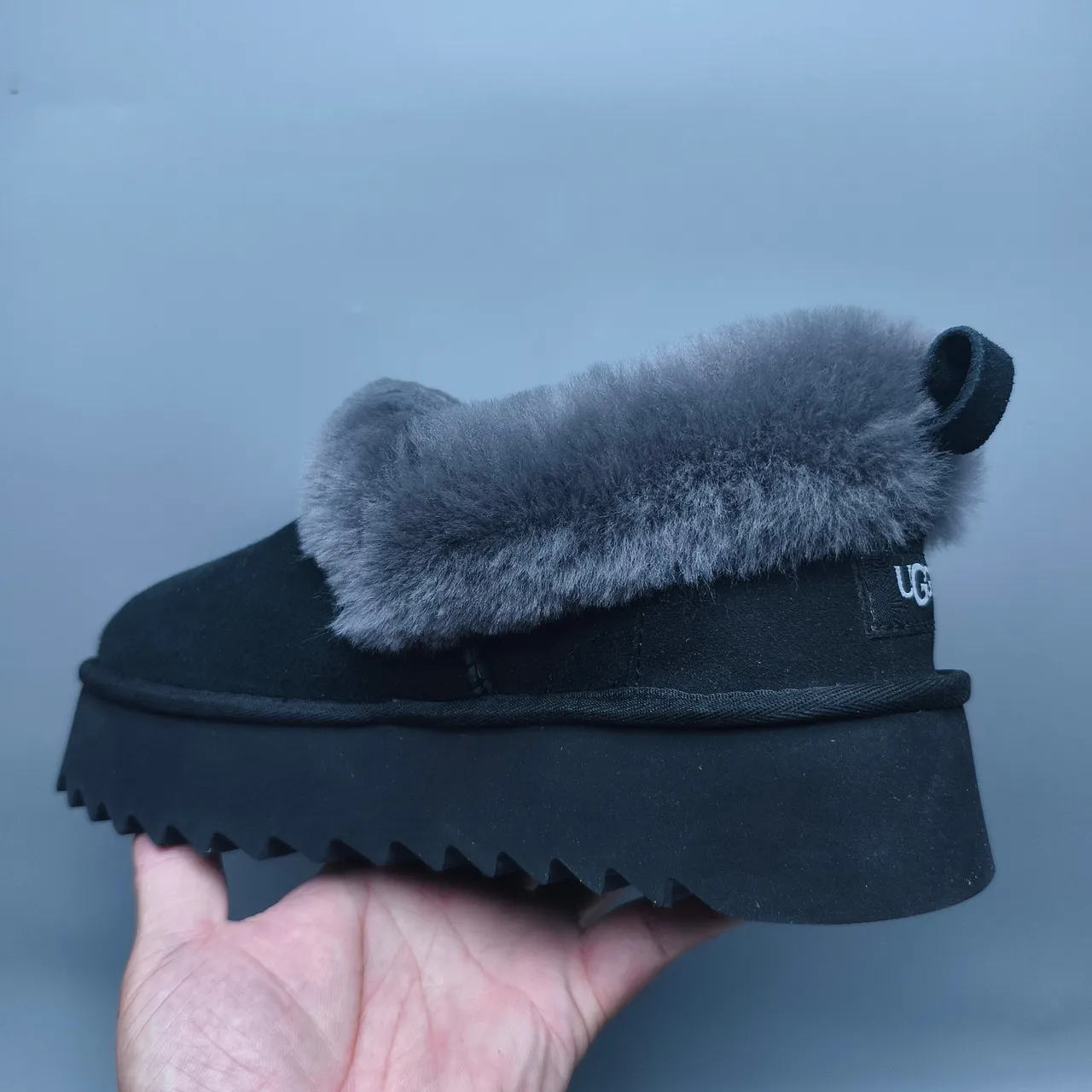 UGG Tasman Preto Cinza Solado de Plataforma Forro de Cordero Borda Sapatos Casuais 4