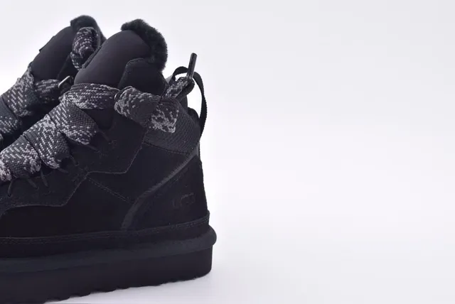 UGG تاسمان حذاء ثلجي من السويد الأسود مبطن بالفراء 6