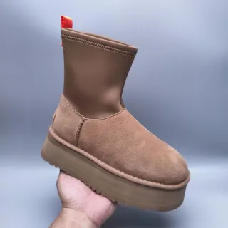 UGG Tasman 棕红 平台鞋底 弹力针织领 雪靴