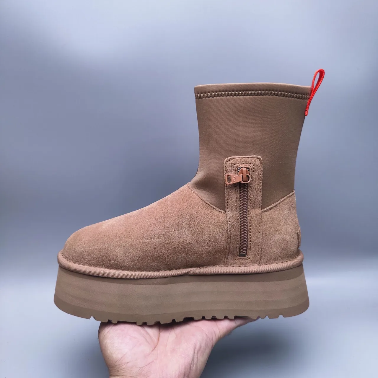 UGG Tasman भूरा लाल प्लेटफॉर्म सोल एलास्टिक निट कॉलर स्नो बूट्स 2