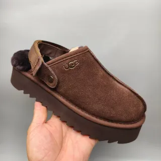 UGG Tasman 棕色麂皮羊毛内里平台拖鞋