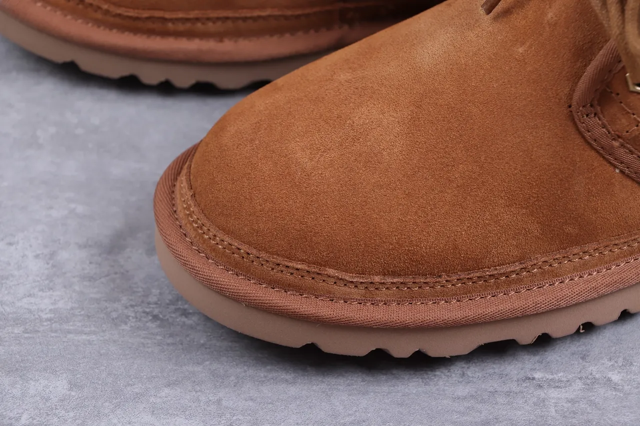 UGG Tasman Botas de Neve de Camurça Marrom com Forro de Shearling e Cadarços 4