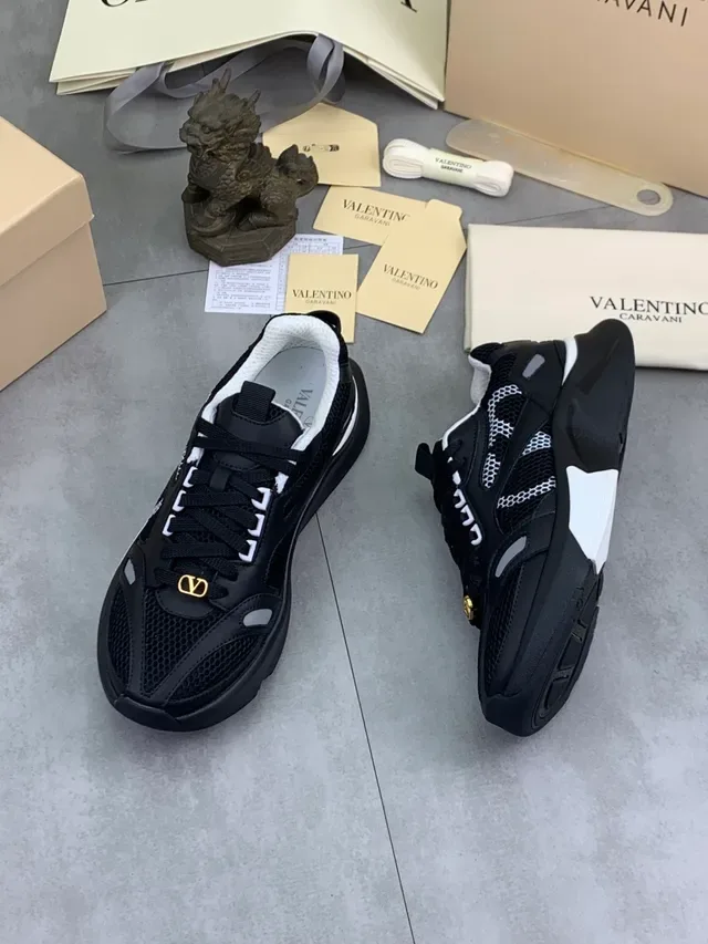 Valentino VLTN काले और सफेद मेश लेस-अप लाइफस्टाइल स्नीकर 5
