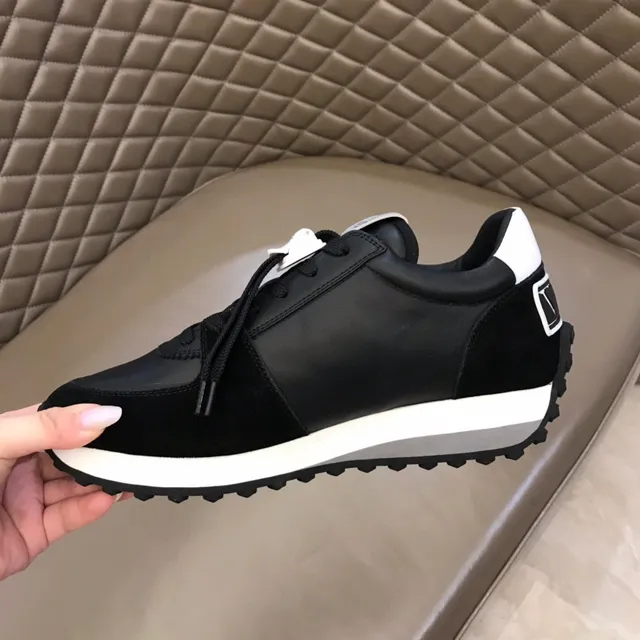 Valentino VLTN Chaussures lifestyle en cuir suédé et cuir noir avec logo 3