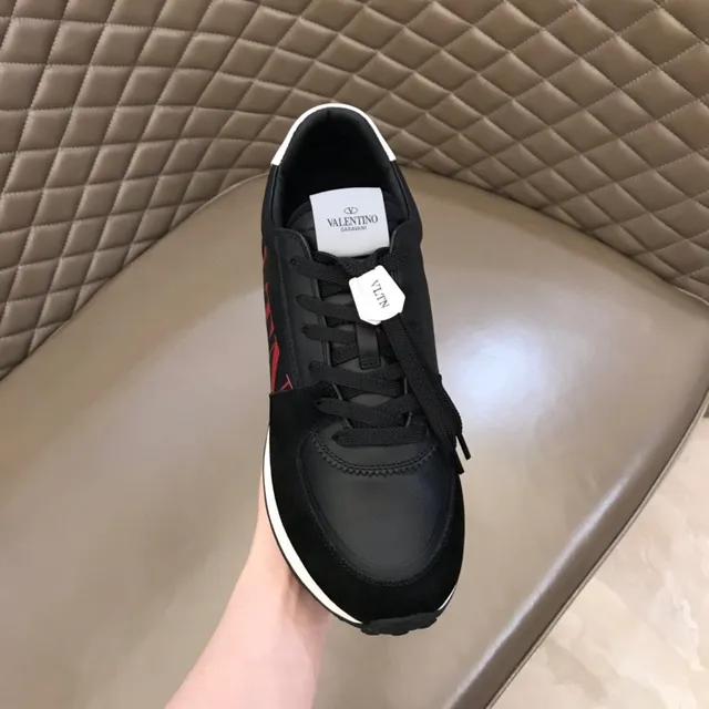 Valentino VLTN Chaussures lifestyle en cuir suédé et cuir noir avec logo 4