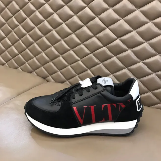 Valentino VLTN Chaussures lifestyle en cuir suédé et cuir noir avec logo 5