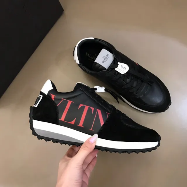 Valentino VLTN Chaussures lifestyle en cuir suédé et cuir noir avec logo 6
