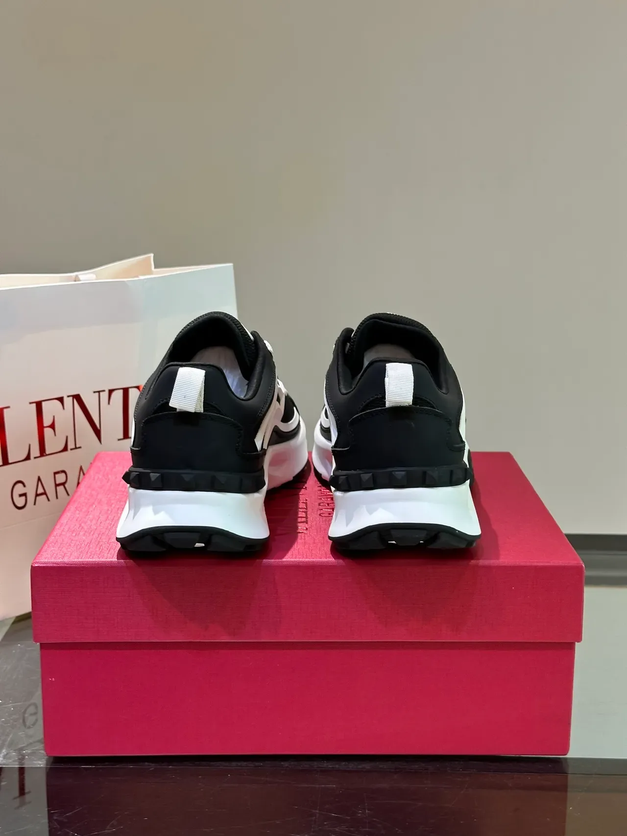 Valentino VLTN Black White Sculpted Sole Layered Upper Chunky Sneakers 4