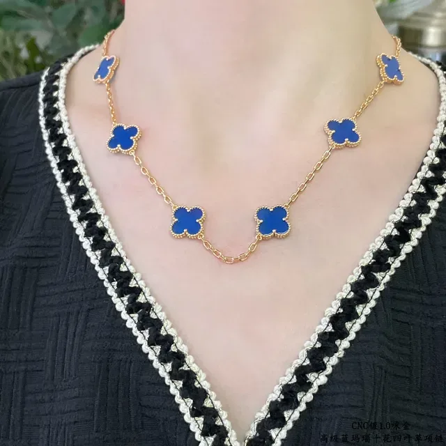 Van Cleef & Arpels Alhambra Blue Enamel Four-Leaf Clover Necklace 9