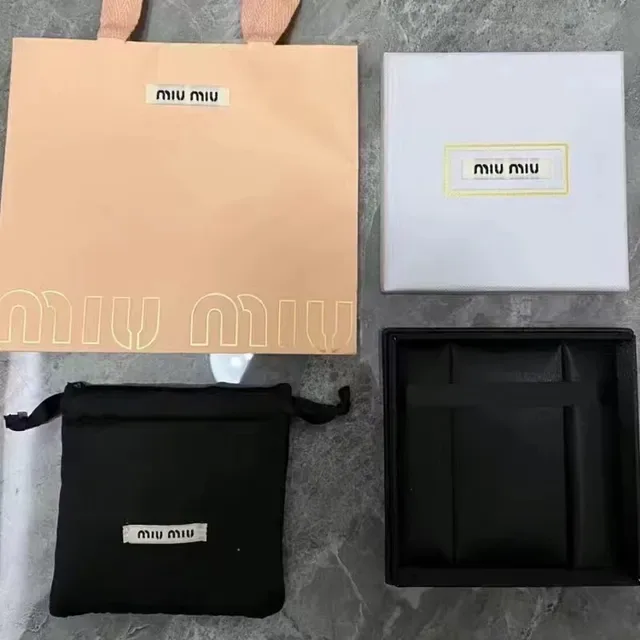 Van Cleef & Arpels Beige Black Olive-Green Velvet Box White Rope Handles Jewelry 2