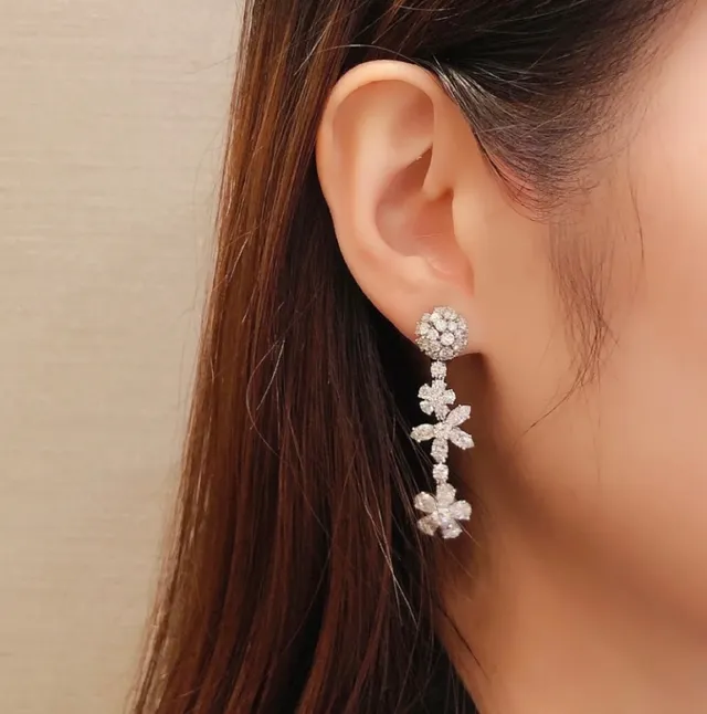 Van Cleef & Arpels Pavé Floral Drop Earrings 7