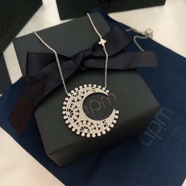 Van Cleef & Arpels Silver White Crescent Moon Pendant Pavé-Set Stones Necklace 8