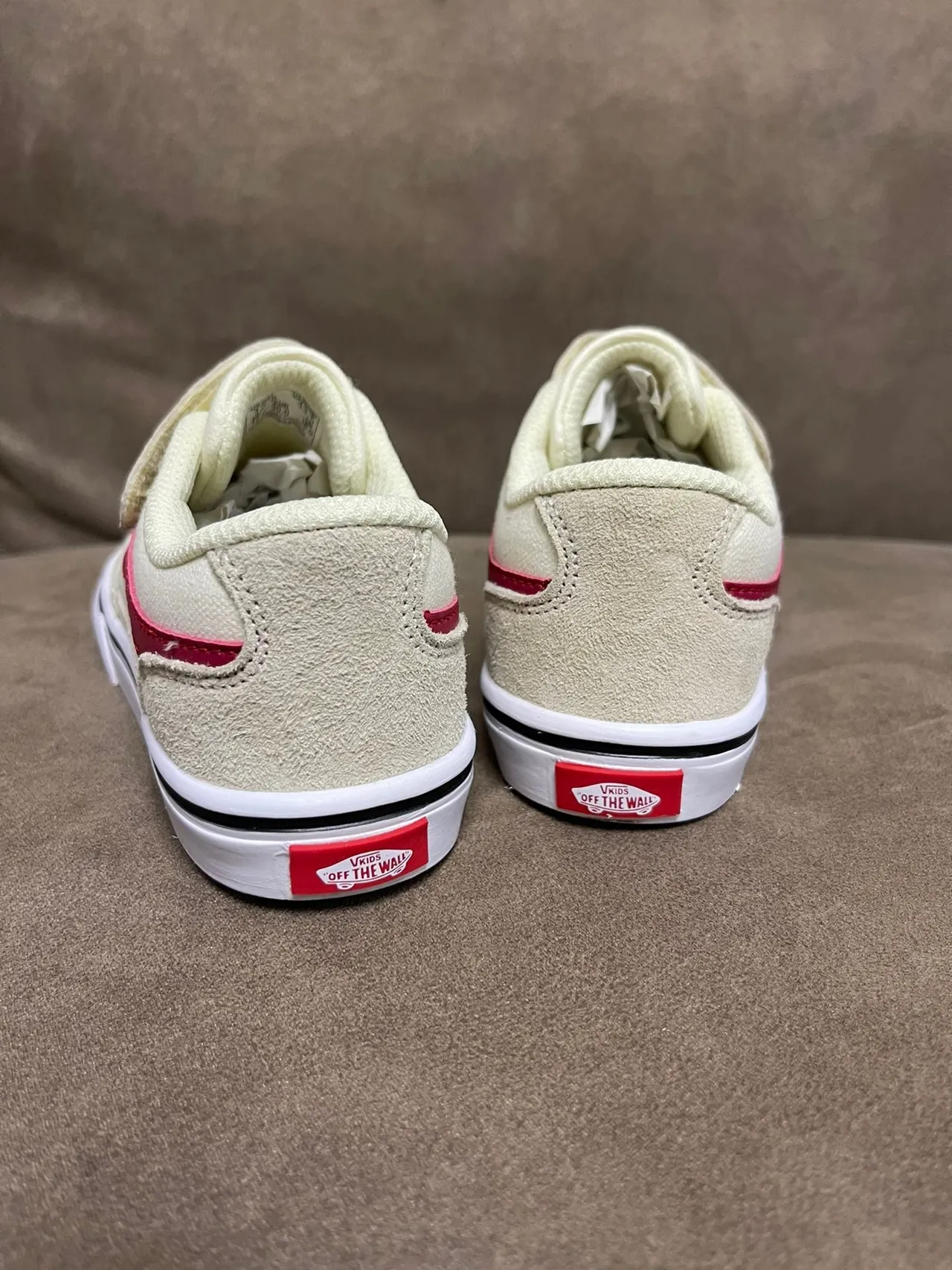 Vans Era बीज लाल लो-टॉप लेस-एंड-स्ट्रैप क्लोज़र स्केटबोर्ड जूते 5