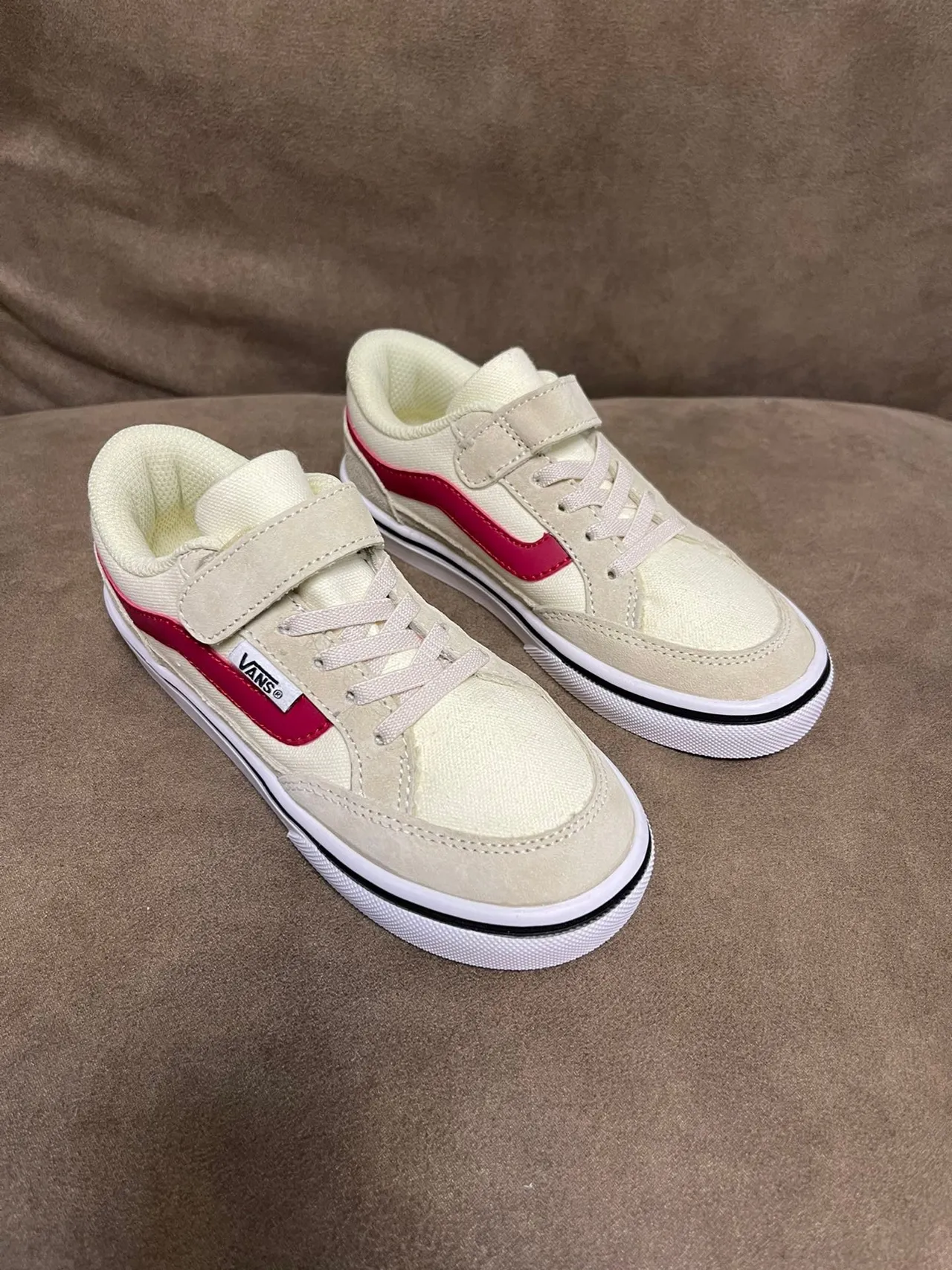 Vans Era बीज लाल लो-टॉप लेस-एंड-स्ट्रैप क्लोज़र स्केटबोर्ड जूते 8