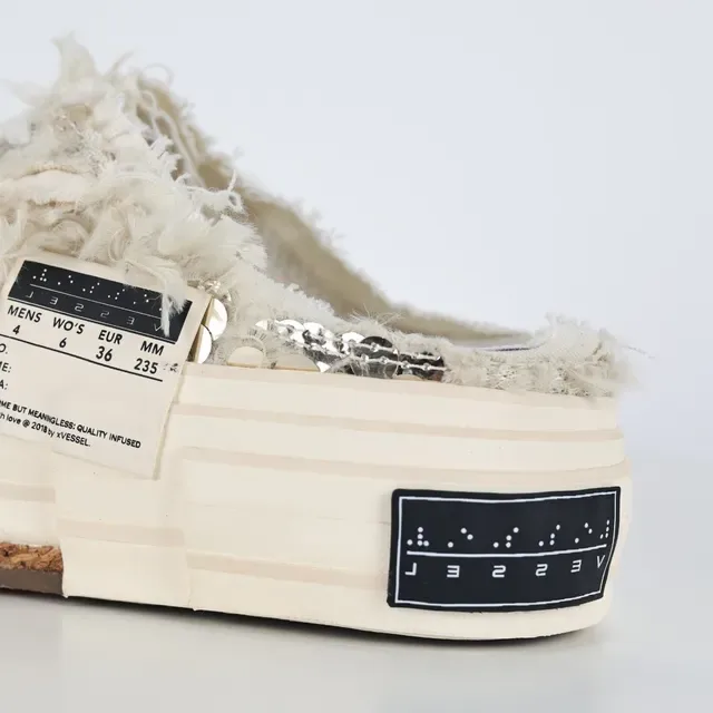 VEJA Beige Effiloché Textile Supérieur Œillets Métalliques Lifestyle Sneakers 4