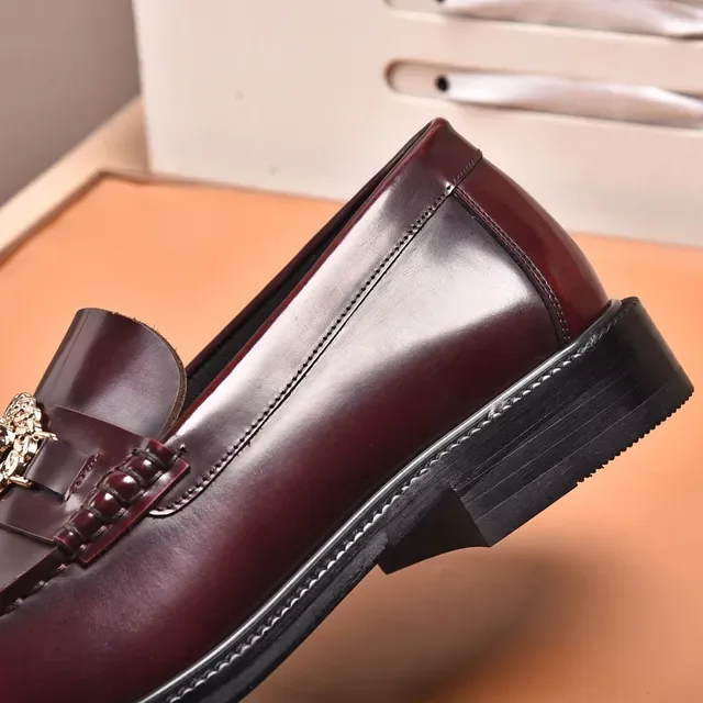 Versace Chain Reaction Burgundy Gold Polished Leather Medusa Medallion Hardware Loafer 5
