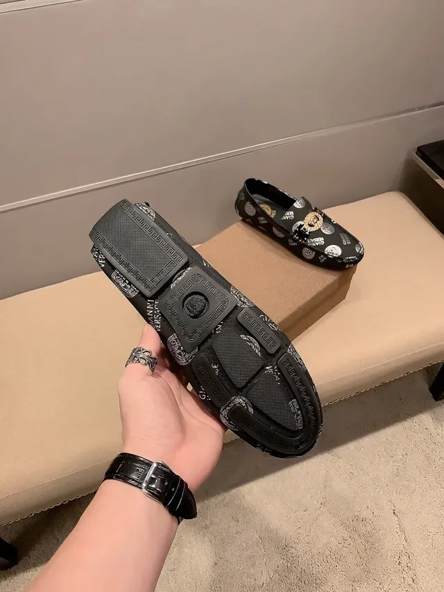 Versace Chain Reaction Logo-Print Medusa Buckle Mocasines 4