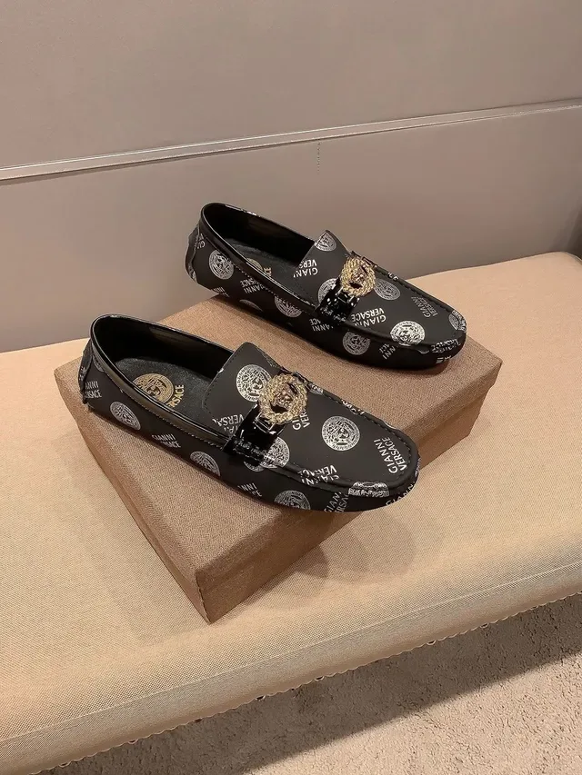 Versace Chain Reaction Logo-Print Medusa Buckle Mocasines 6