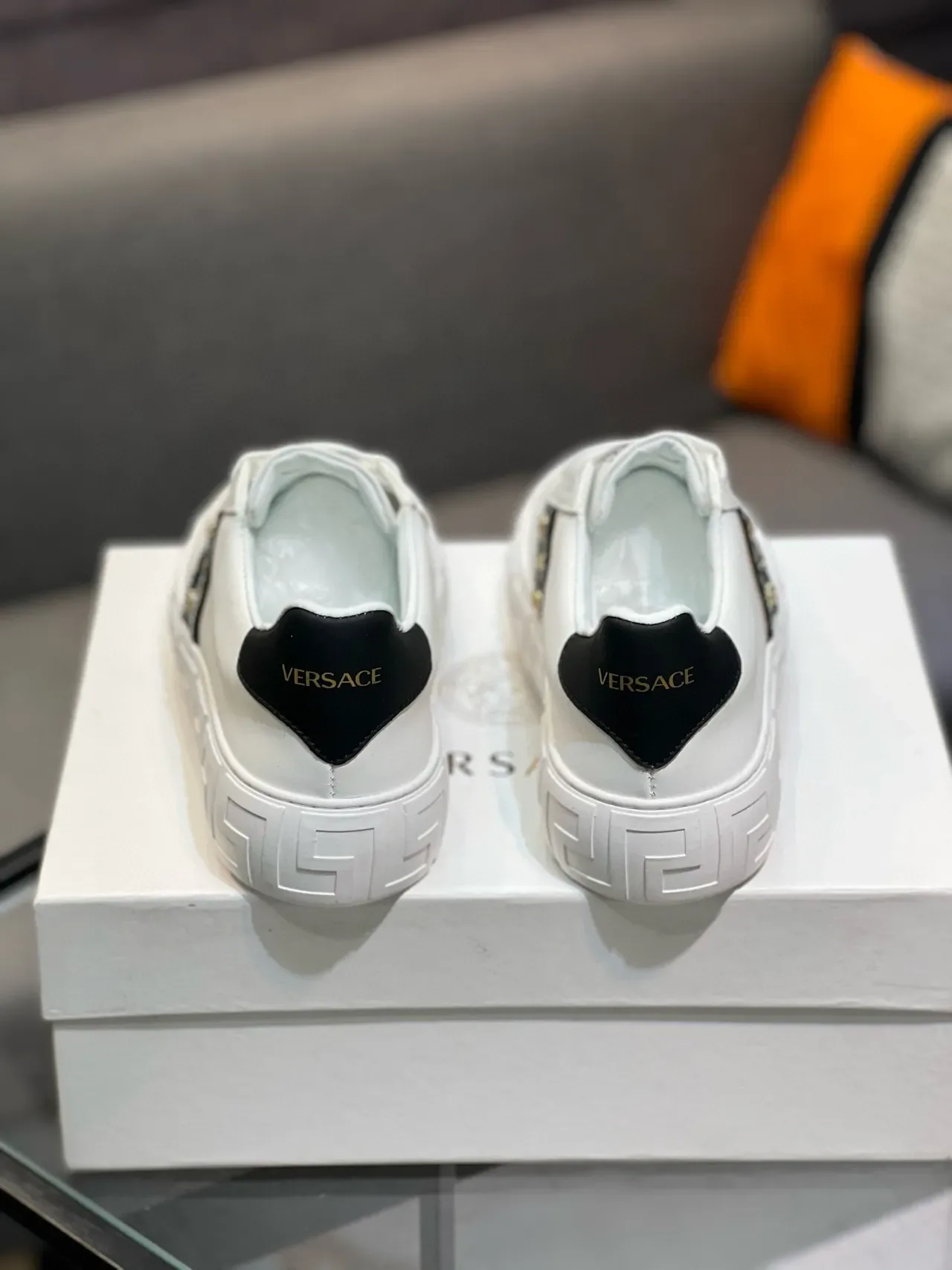 Versace Greca Odissea Brancos Medusa-embelhecido tênis lifestyle 2