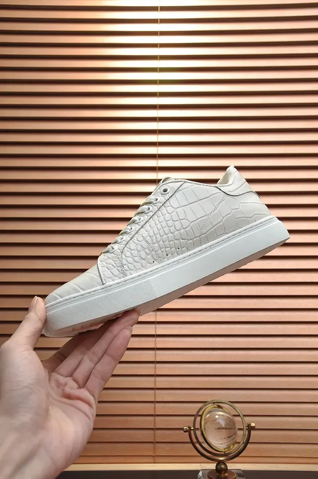 Versace Jeans Couture Croc-Embossed Off-White حذاء سنيكرز أسلوب الحياة 7