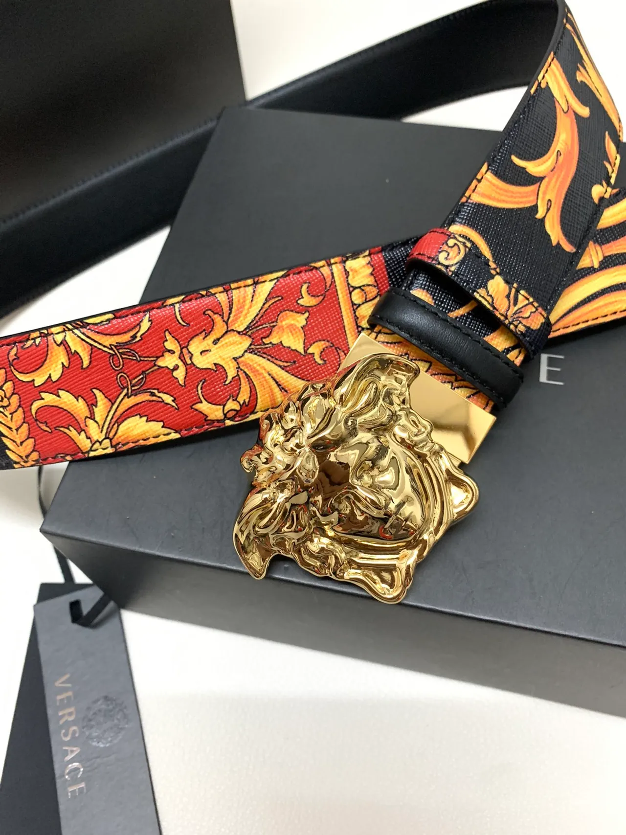 Versace Medusa Baroque Print Gold Buckle Leather Belt 9