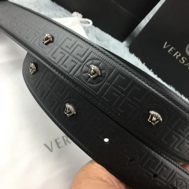 Versace 美杜莎腰带 黑色 银色 抛光头扣 Greca 图案 压花皮革腰带 5