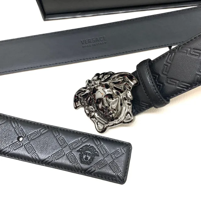 Versace Medusa Embossed Greca Ceinture en cuir noir 4