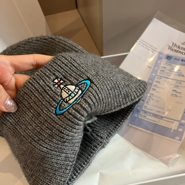 Vivienne Westwood Gris Bleu Tricot côté ourlet replié Bérêt 6
