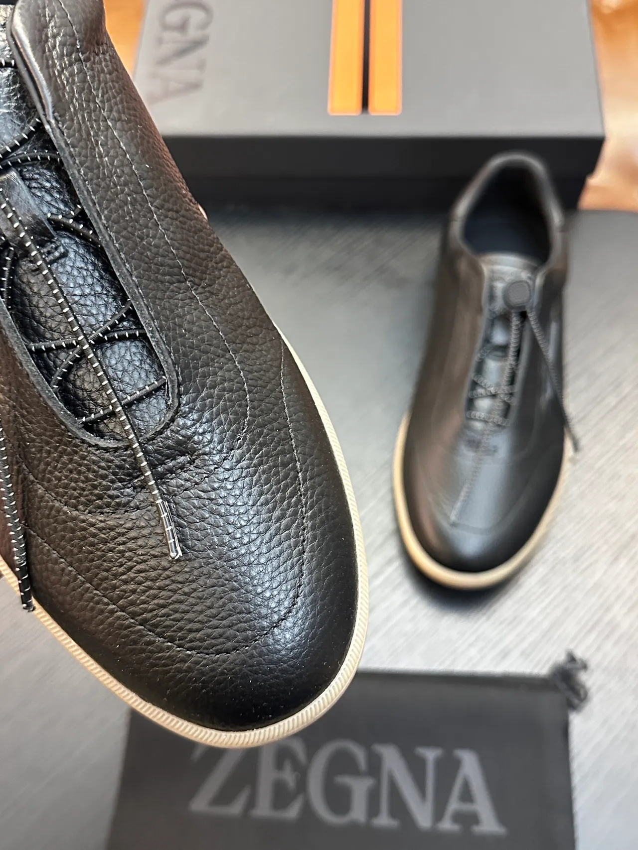 Zegna Black Pebbled Leather Zipper Loafer 4