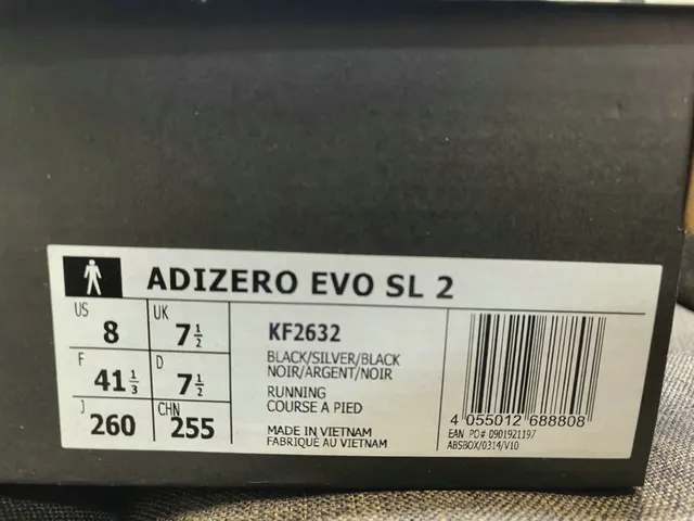 Adidas Adizero Evo SL 2 Off-White and Red Tênis de corrida 12