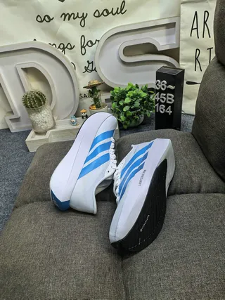 Adidas Adizero Evo SL 2 Off-White and Red Tênis de corrida 16