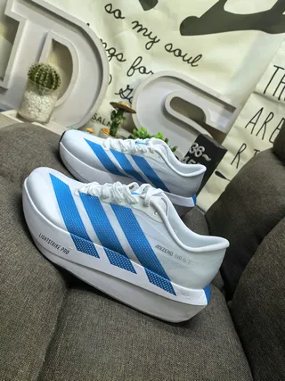 Adidas Adizero Evo SL 2 Off-White and Red Tênis de corrida 17