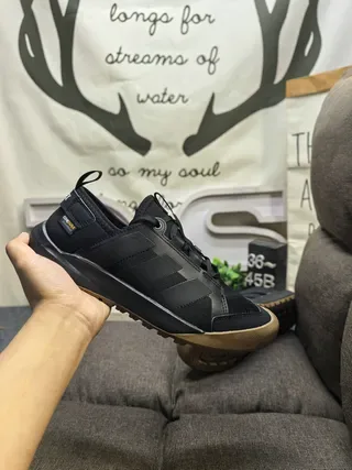 Adidas Chaussures Lifestyle Noires Marrons Low-Top à Lacets 5