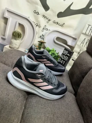 Adidas Zapatillas Lifestyle Negro Plata Malla Tricô Superior Tres Rayas Laterales Marca 9